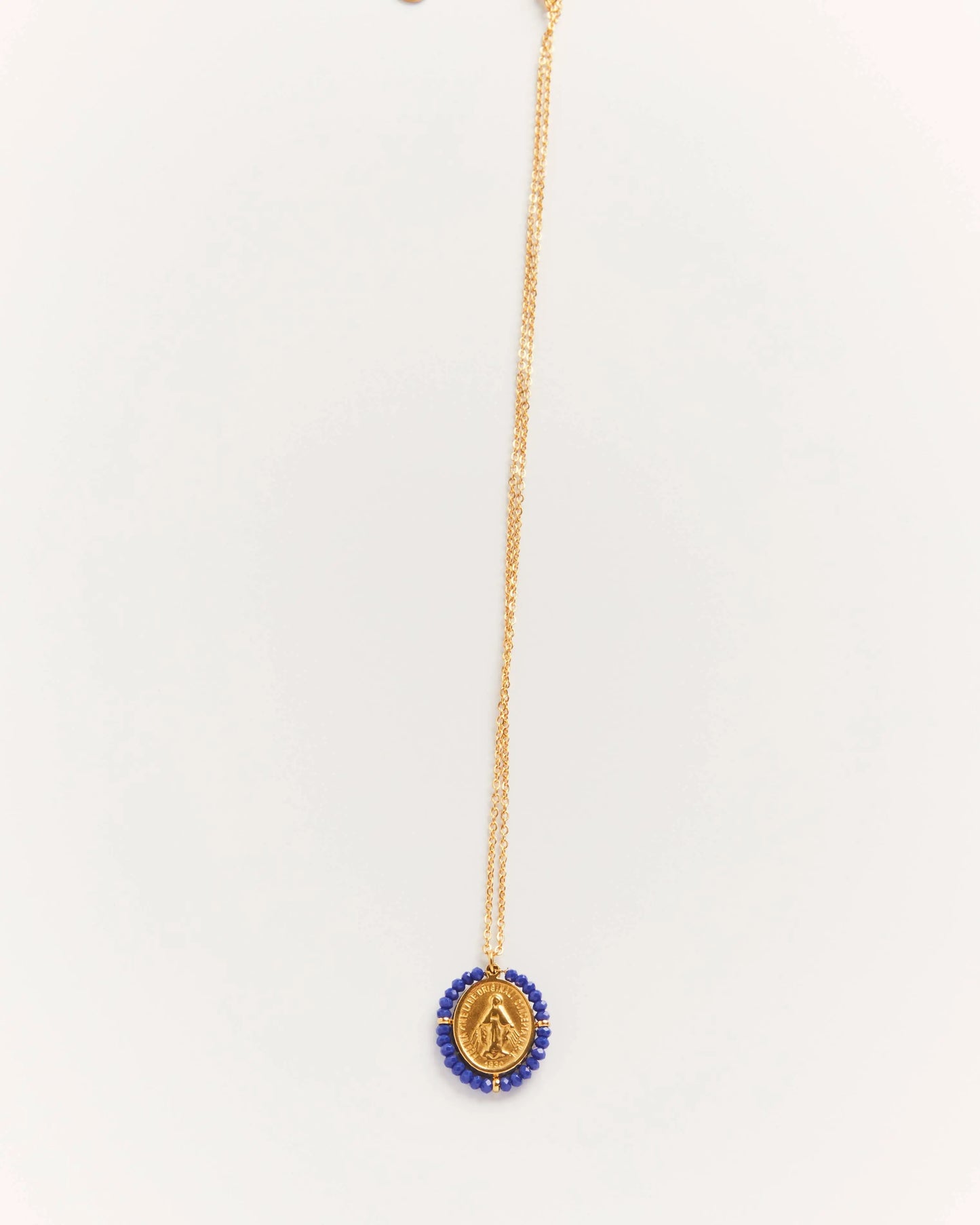 Collier Santa Maria Blue - collier médaille dorée avec pierres précieuses bleues Palas