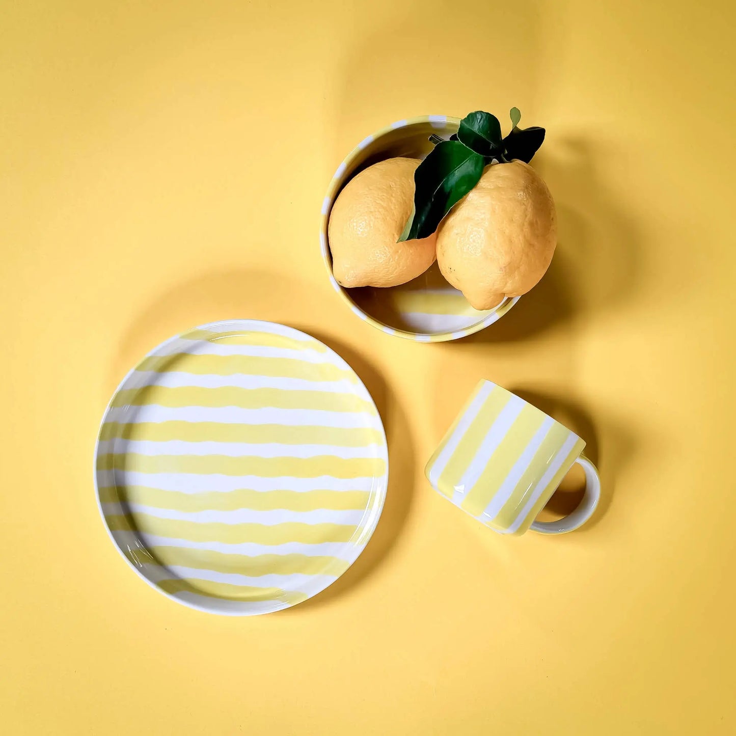 Tasse ligne jaune Magazin Minori