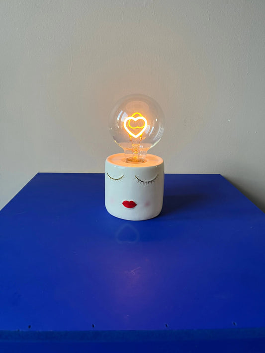 Déco LED madame à piles D9 H17,5cm Opjet Paris