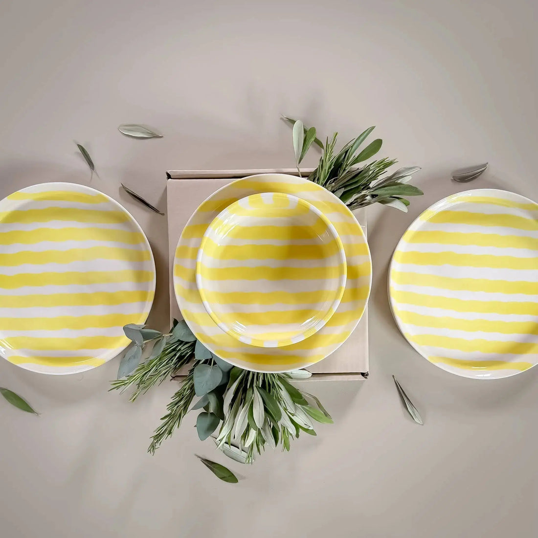 Comment-illuminer-votre-décoration-de-table-avec-des-bols-colorés Atelier MSV