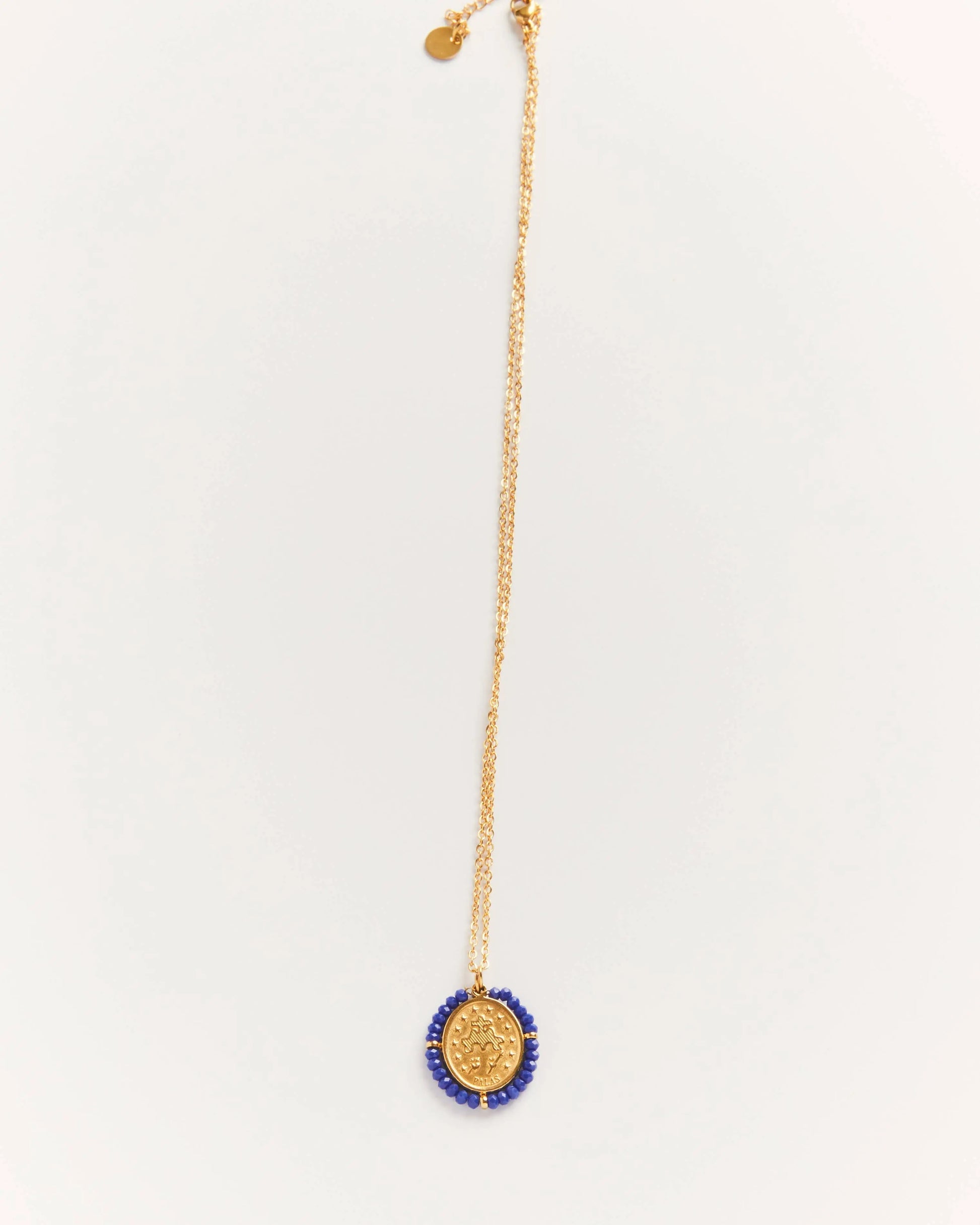 Collier Santa Maria Blue - collier médaille dorée avec pierres précieuses bleues Palas