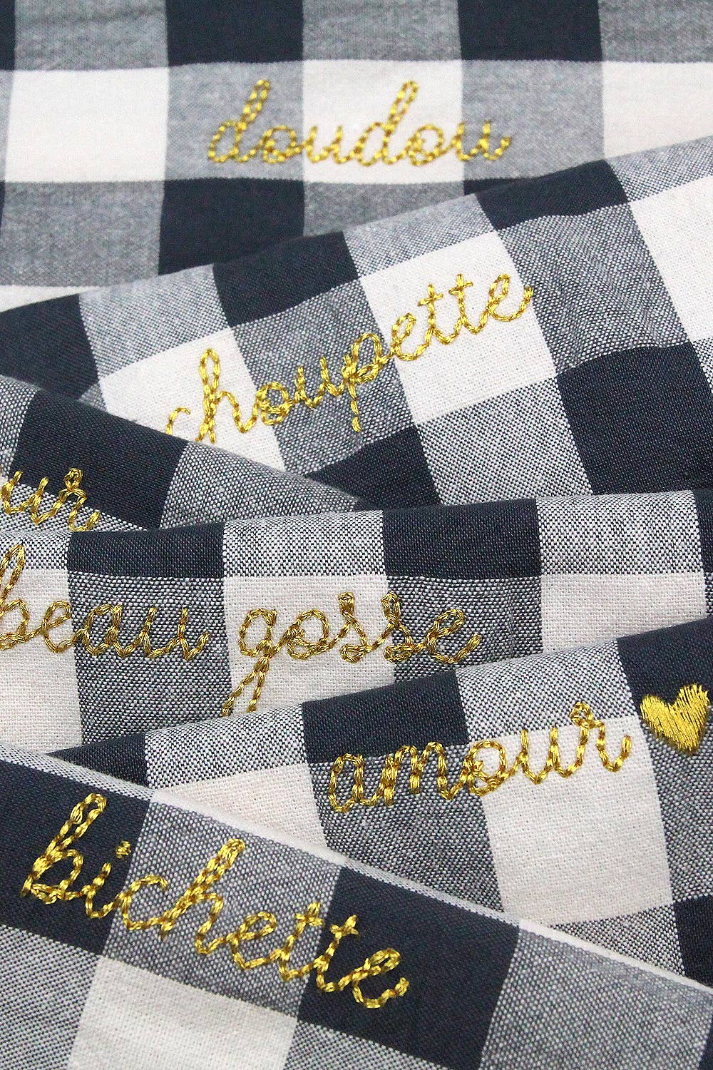 Serviettes de table à carreaux vichy et broderies BARNABÉ AIME LE CAFÉ