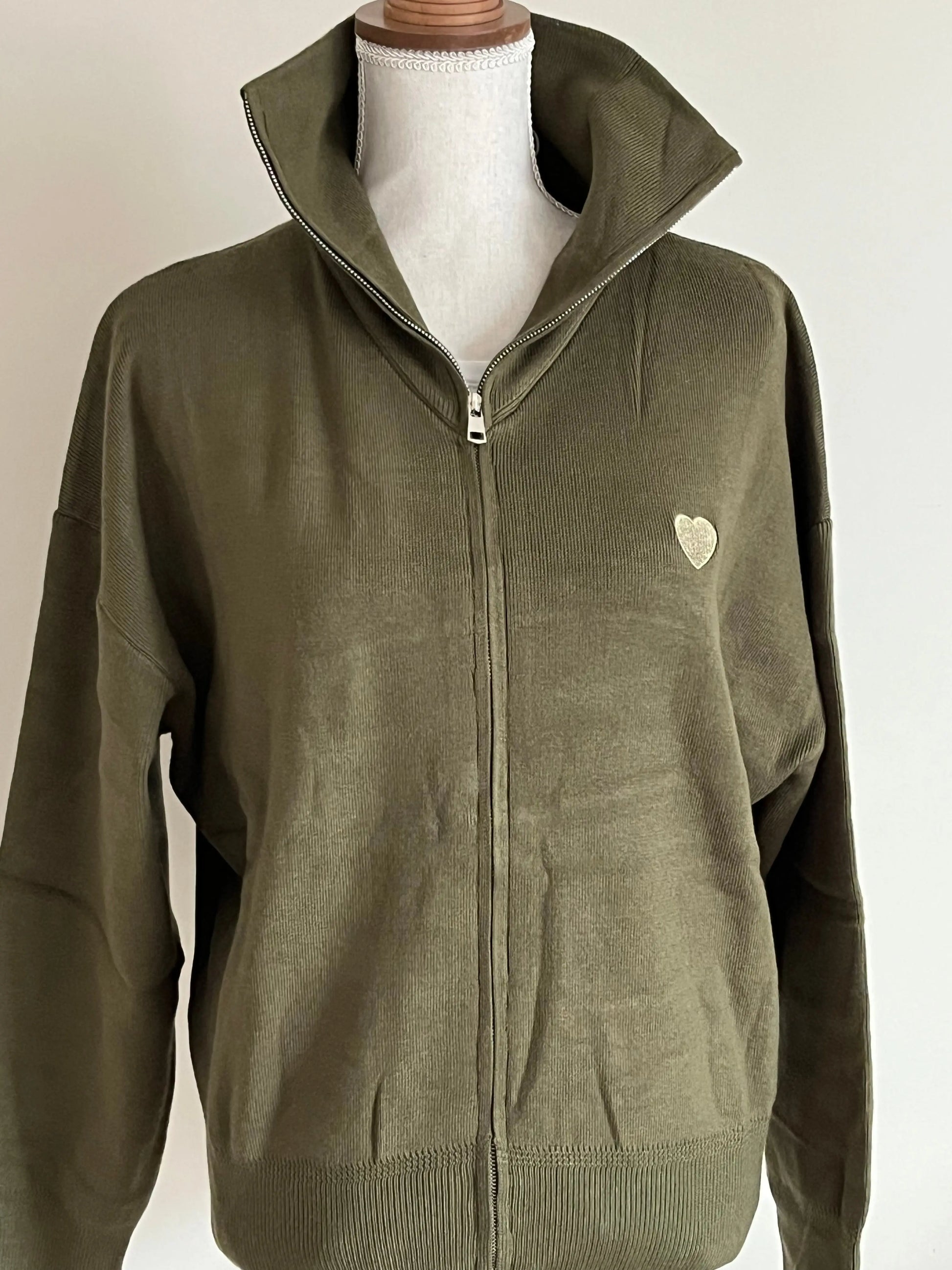 Gilet zip kaki cœur doré TU Atelier MSV