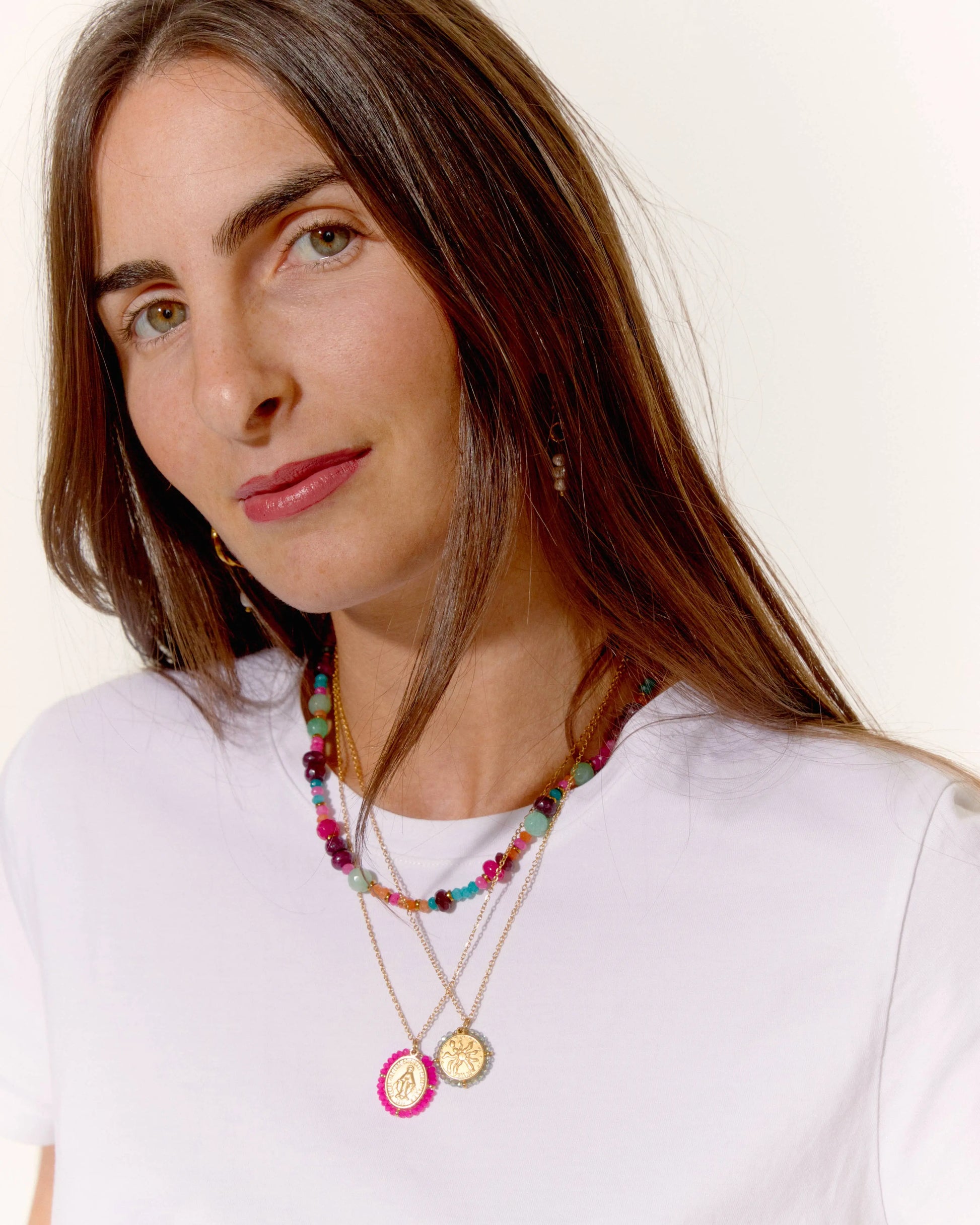Collier Santa Maria Fushia - Collier médaille dorée avec pierres précieuses Fushia Palas