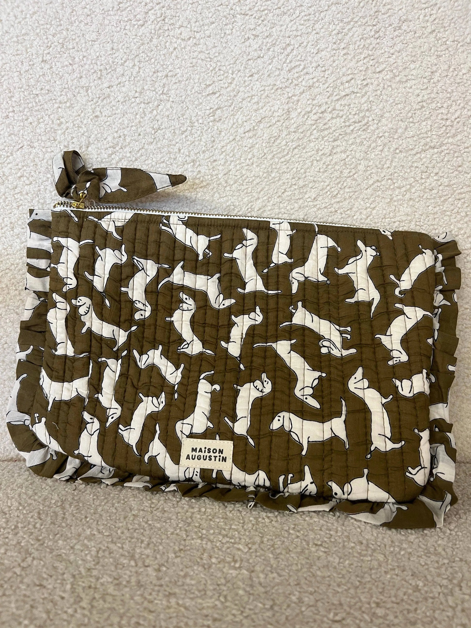 Grande Pochette Teckel Kaki Maison Augustin