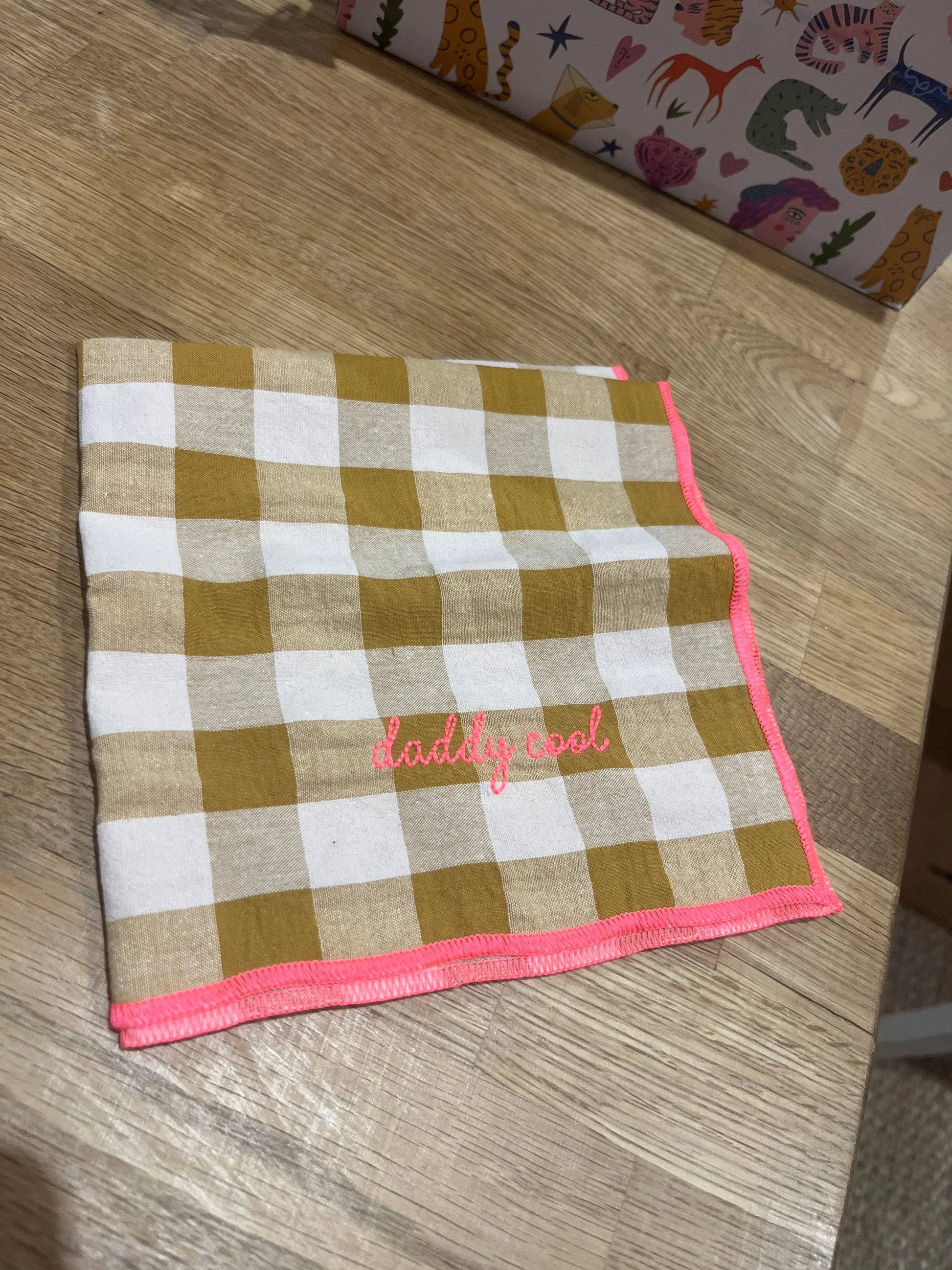 Serviettes de table à carreaux vichy et broderies BARNABÉ AIME LE CAFÉ