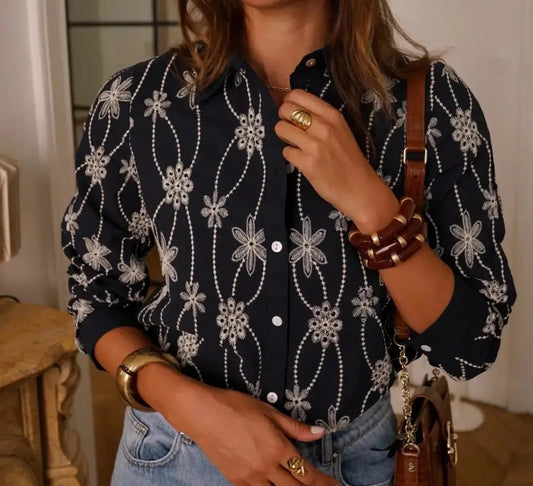 Chemise foncée fleur blanche S/M Atelier MSV